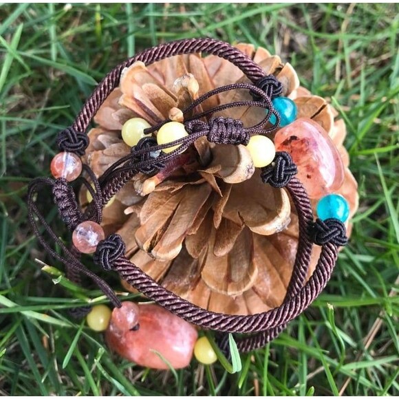 Fire Quartz Adjustable String Bracelet - Picture 2 of 4